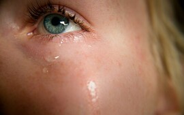 myfiancecheatedandgotanotherwomanpregnan_woman-crying-tears-640x400-1-.jpg